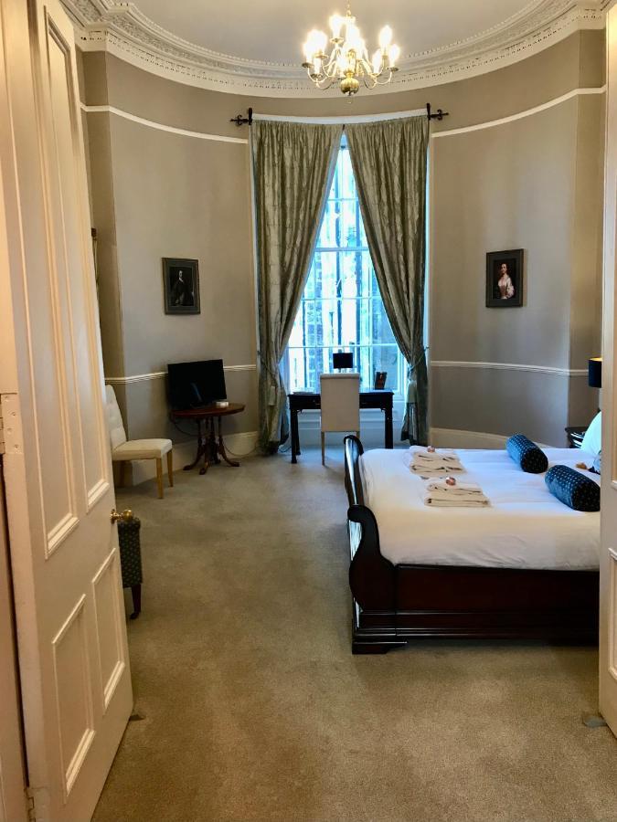 Escape To Edinburgh @ Albyn Place מראה חיצוני תמונה