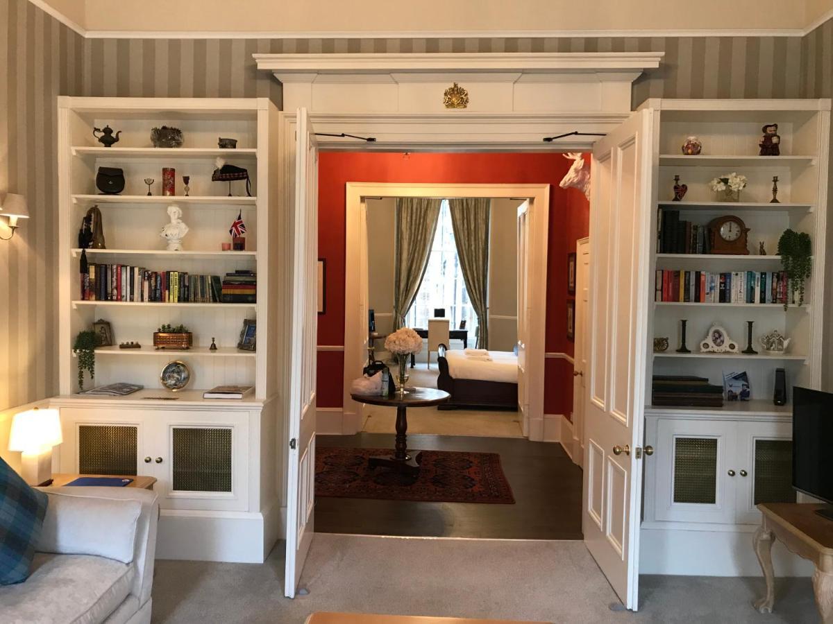 Escape To Edinburgh @ Albyn Place מראה חיצוני תמונה